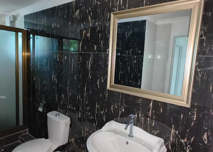 Apartment Alpha & Omega Seychelles *