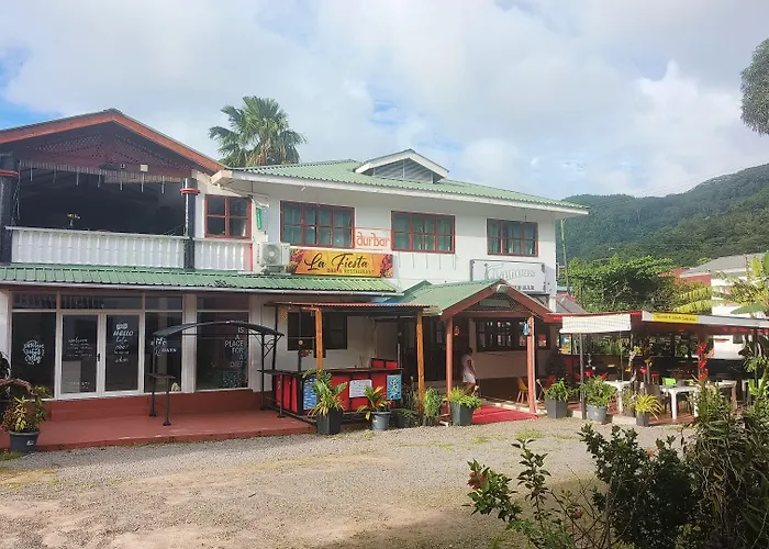 Alpha & Omega Seychelles * Beau Vallon (Mahe)