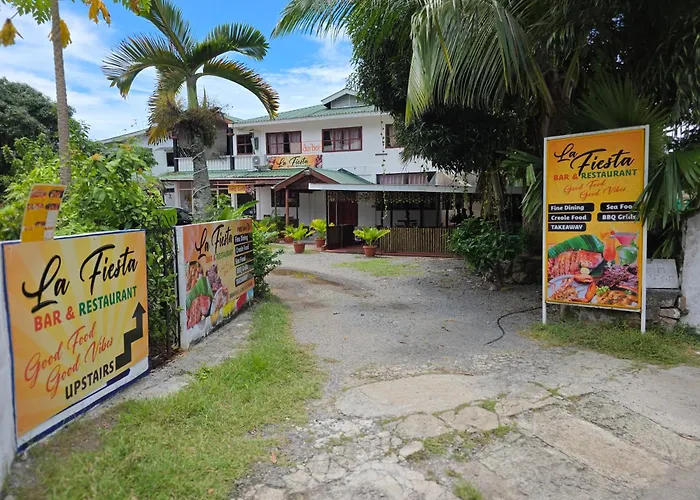 Alpha & Omega Seychelles Apartment Beau Vallon (Mahe)